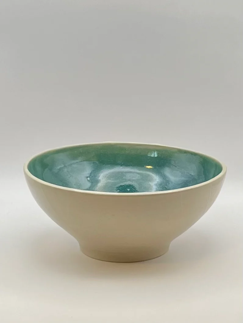 Saladier Canopée de l'Atelier de la Cosarde — forme organique en grès émaillé turquoise